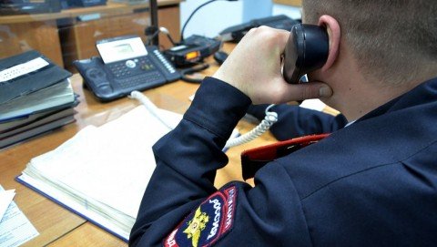 В Сычевке сотрудники полиции установили подозреваемого в краже мобильного телефона